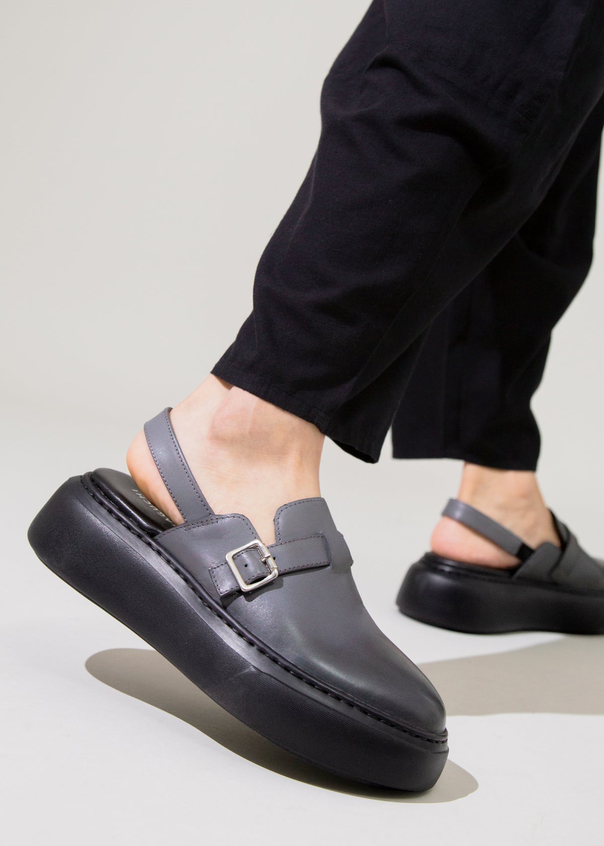 THE WALKER SANDALS No.002 CLOG MEN