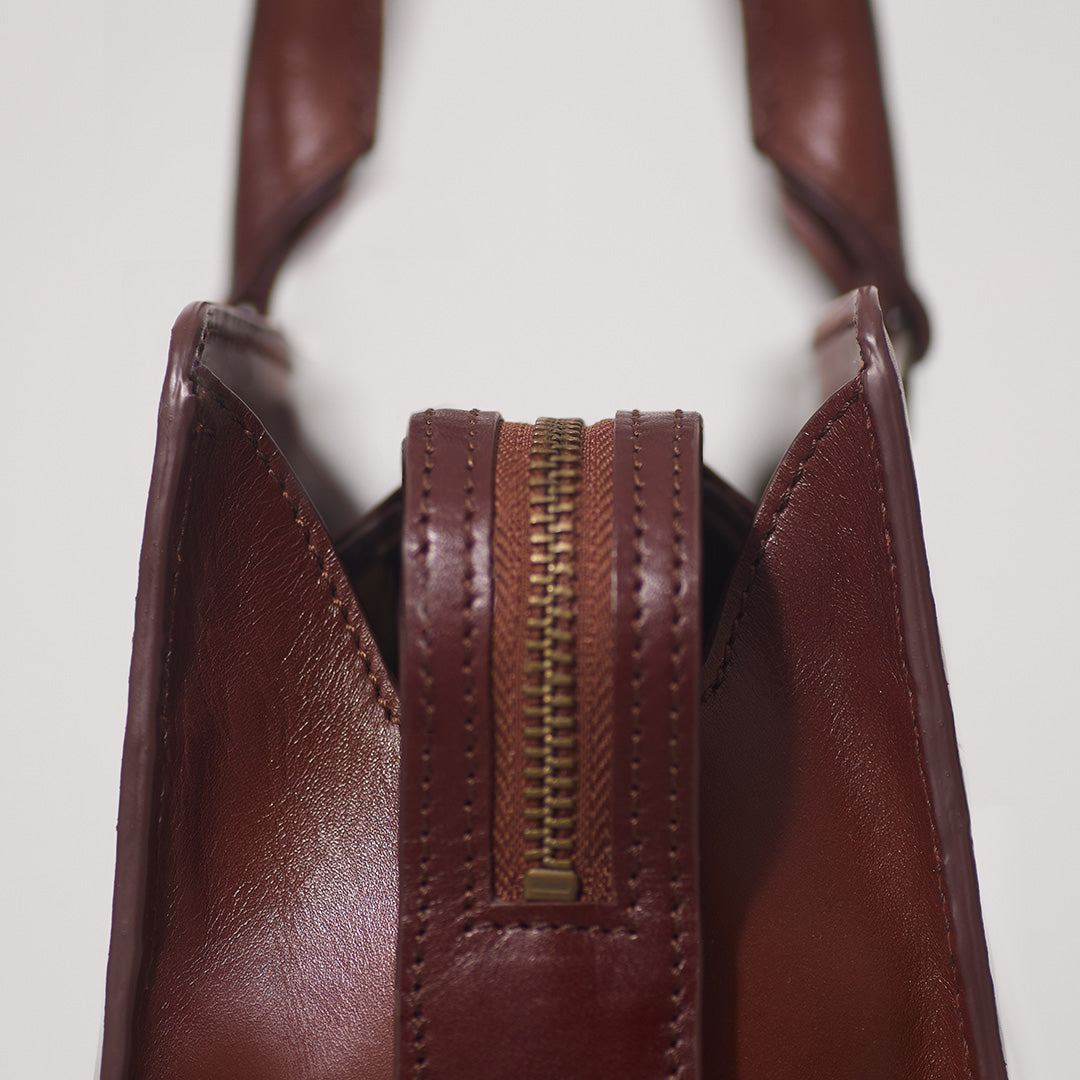 Antique Flyarch Tote