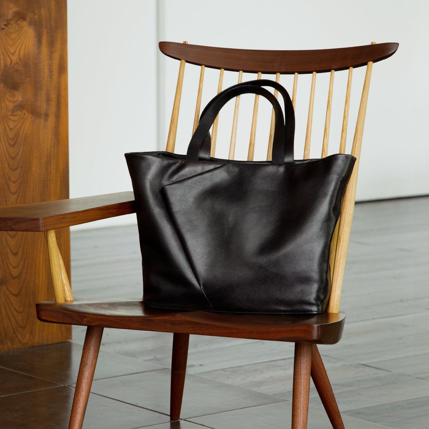 Fluid Tote L