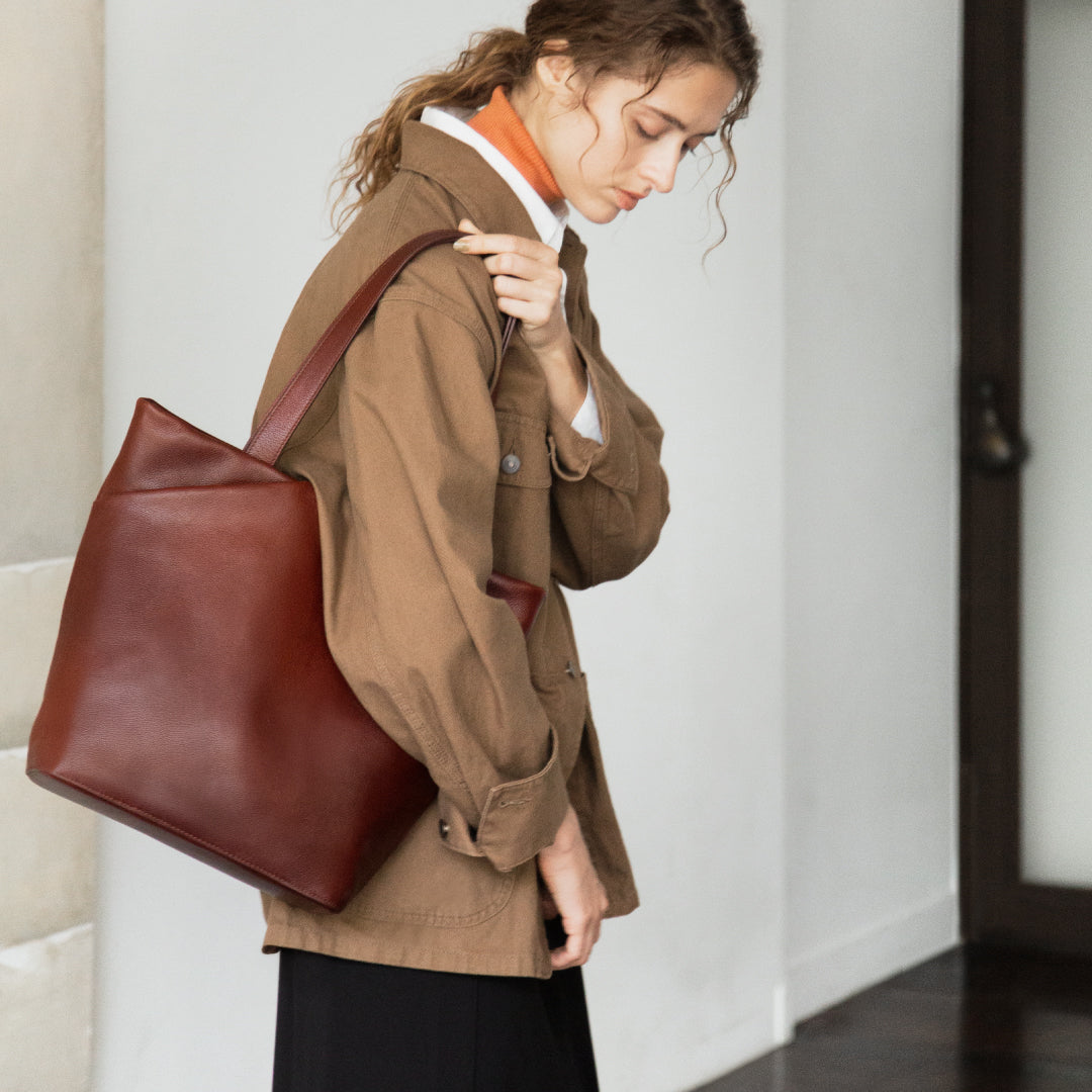 Fluid Tote M
