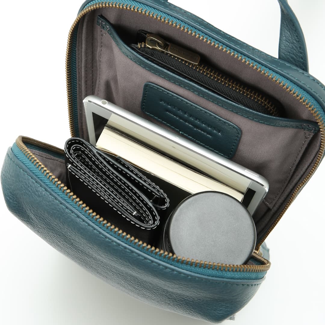 Kazematou Cross Bag