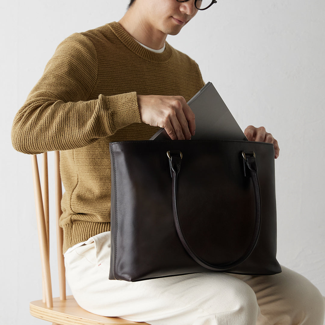 Antique Slim Tote