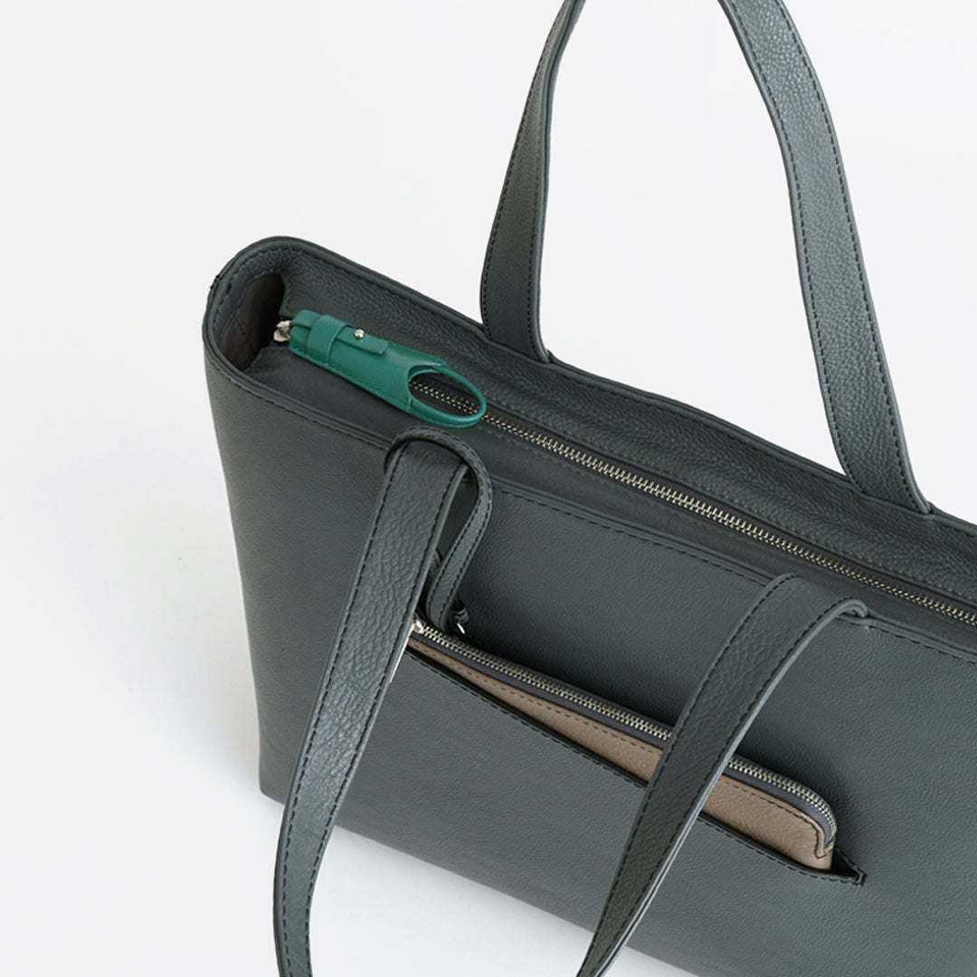 Linear Zip Tote