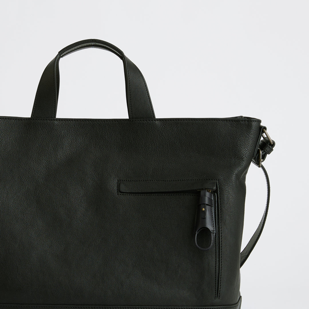 Grained 2 Way Shoulder