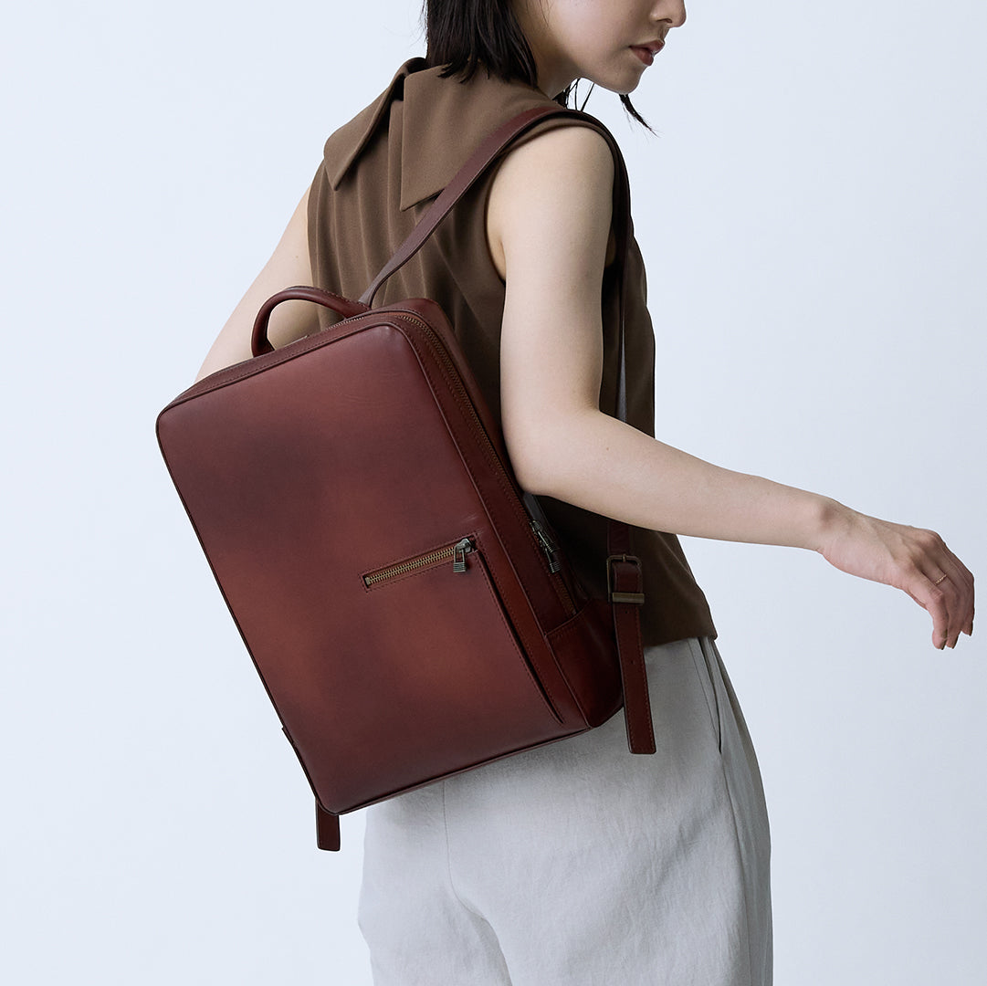 Antique Square Backpack Slim
