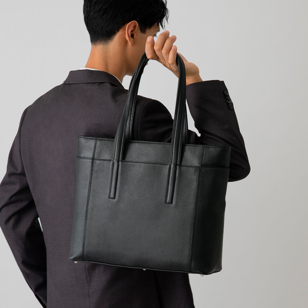 Grid Tote