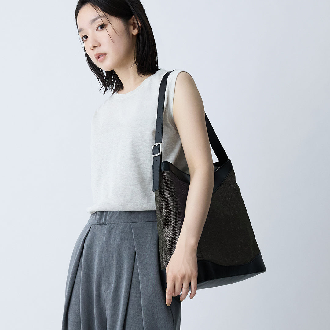 Jutee One Shoulder