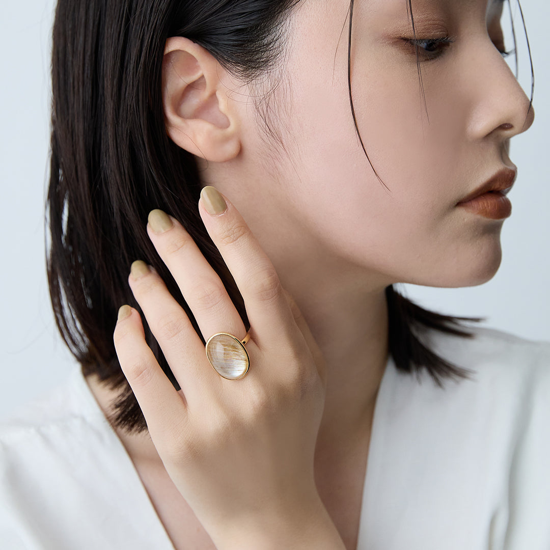 Inclusion in Topaz (Mother of Pearl) リング