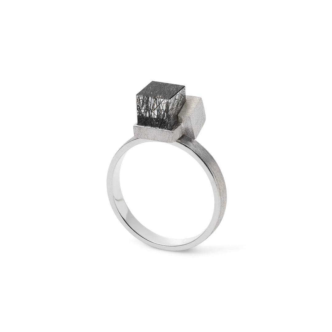 Struct Cube リング