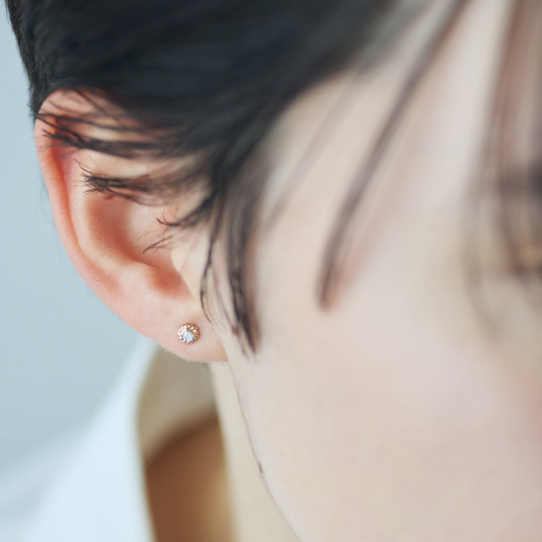 晴陽 ピアス