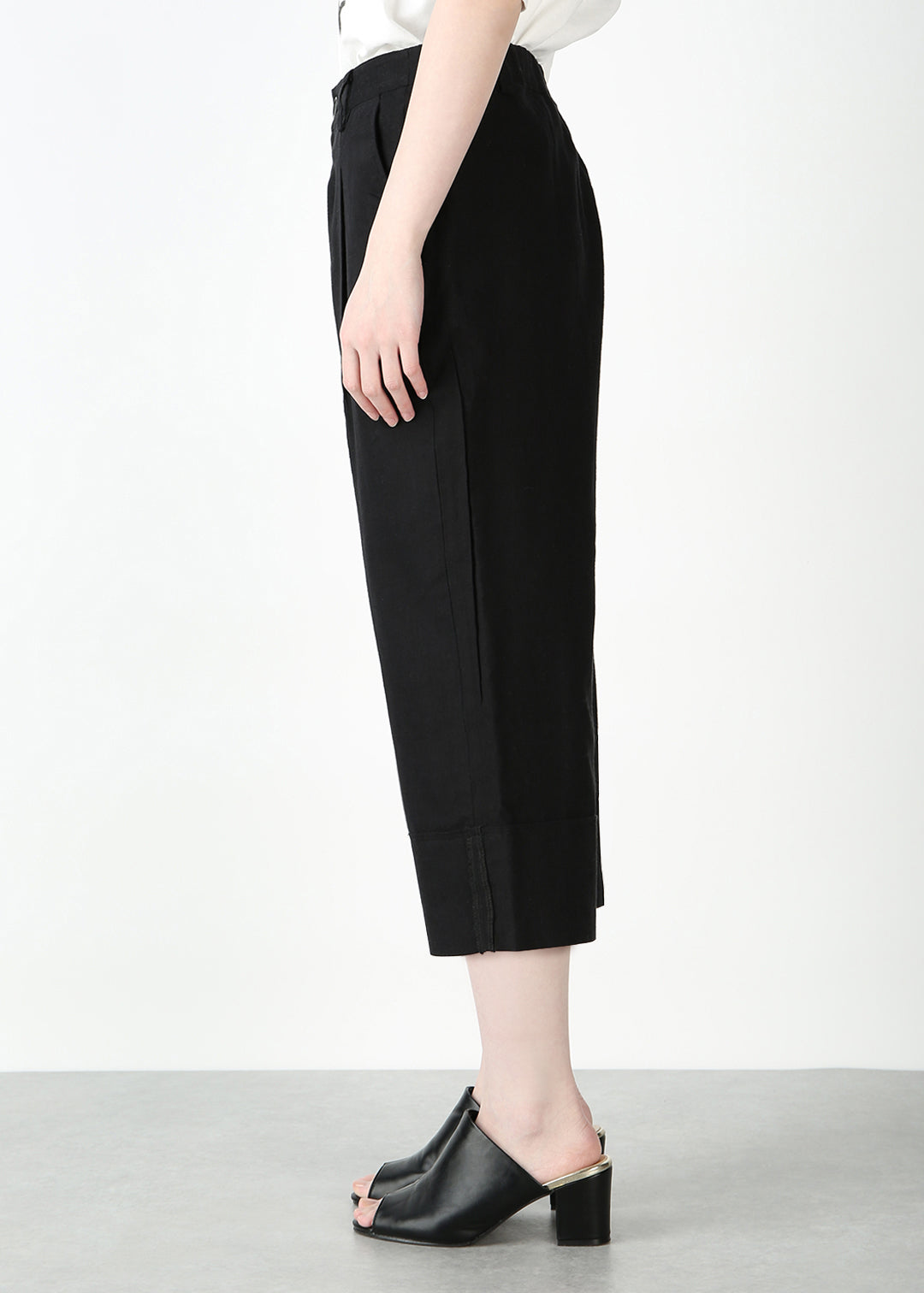 Kaname Half Pants Linen Khadi