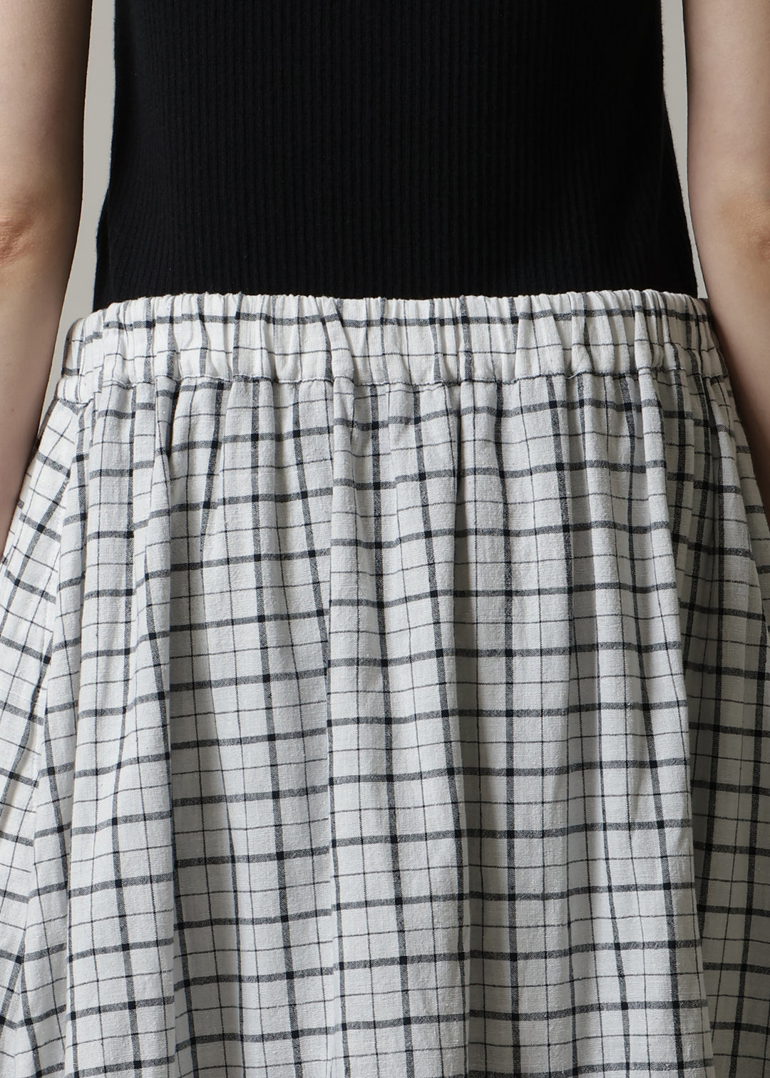Rhythm Skirt 56s check Khadi