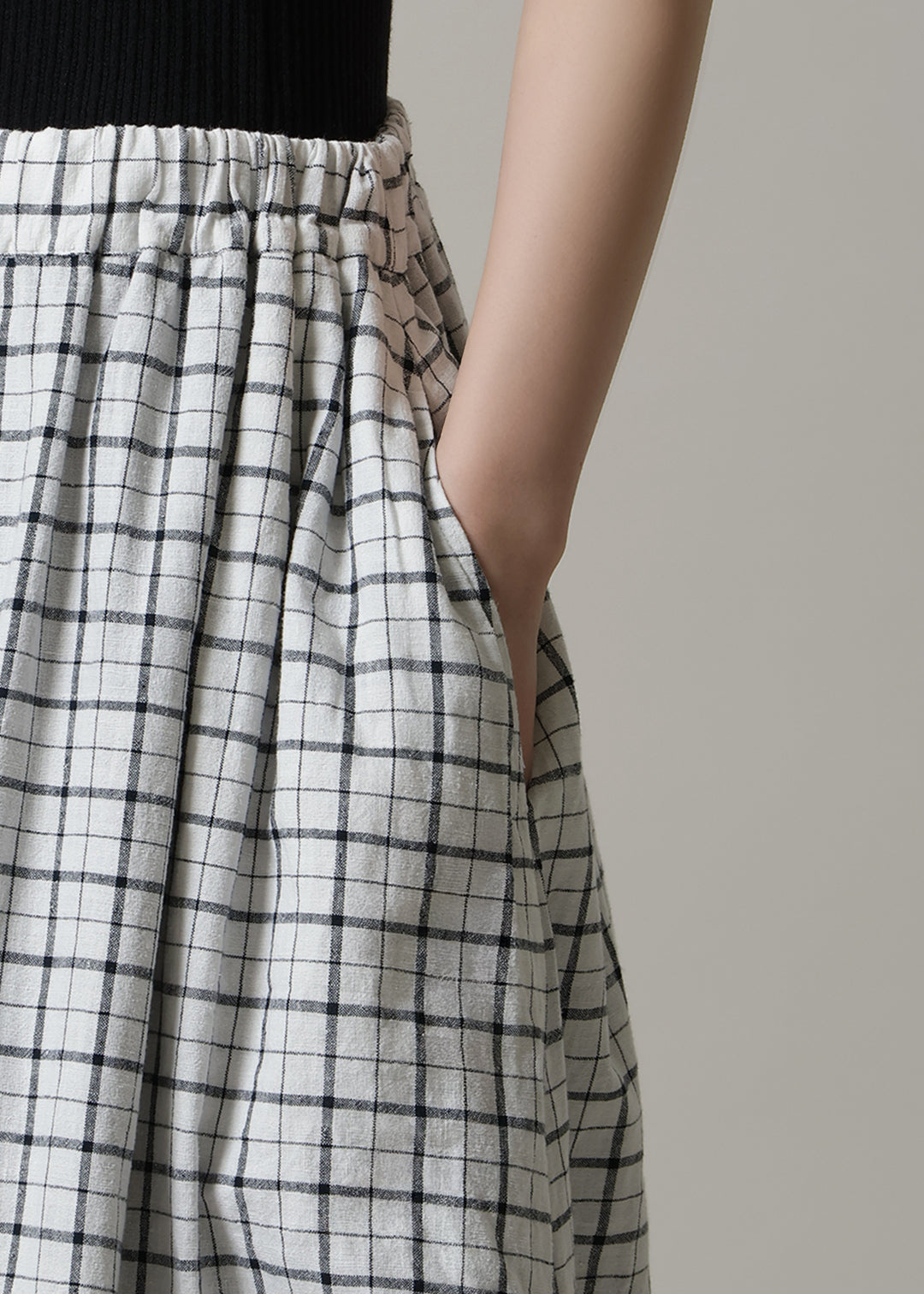 Rhythm Skirt 56s check Khadi