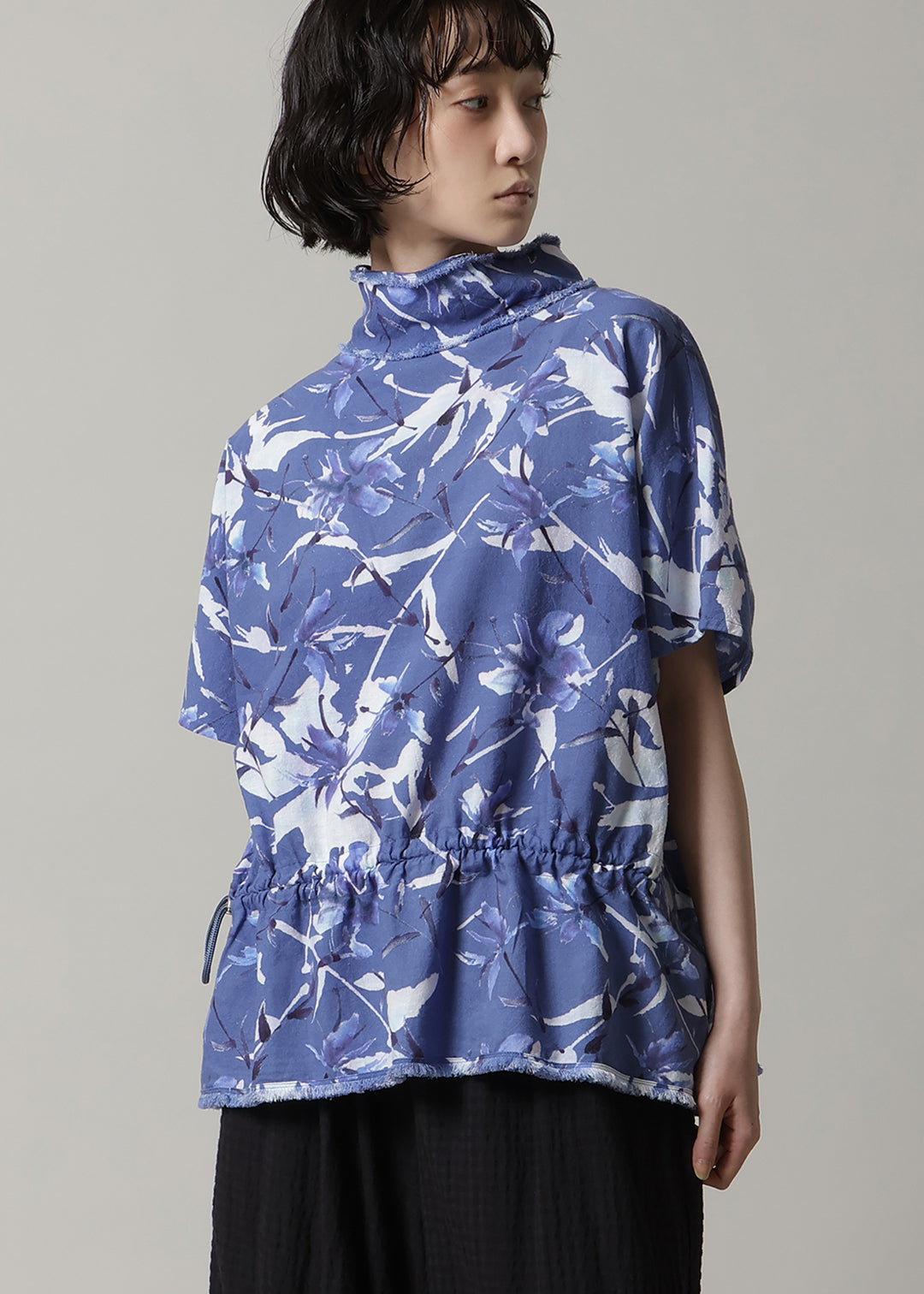 Yui High Neck Tops Printed Khadi