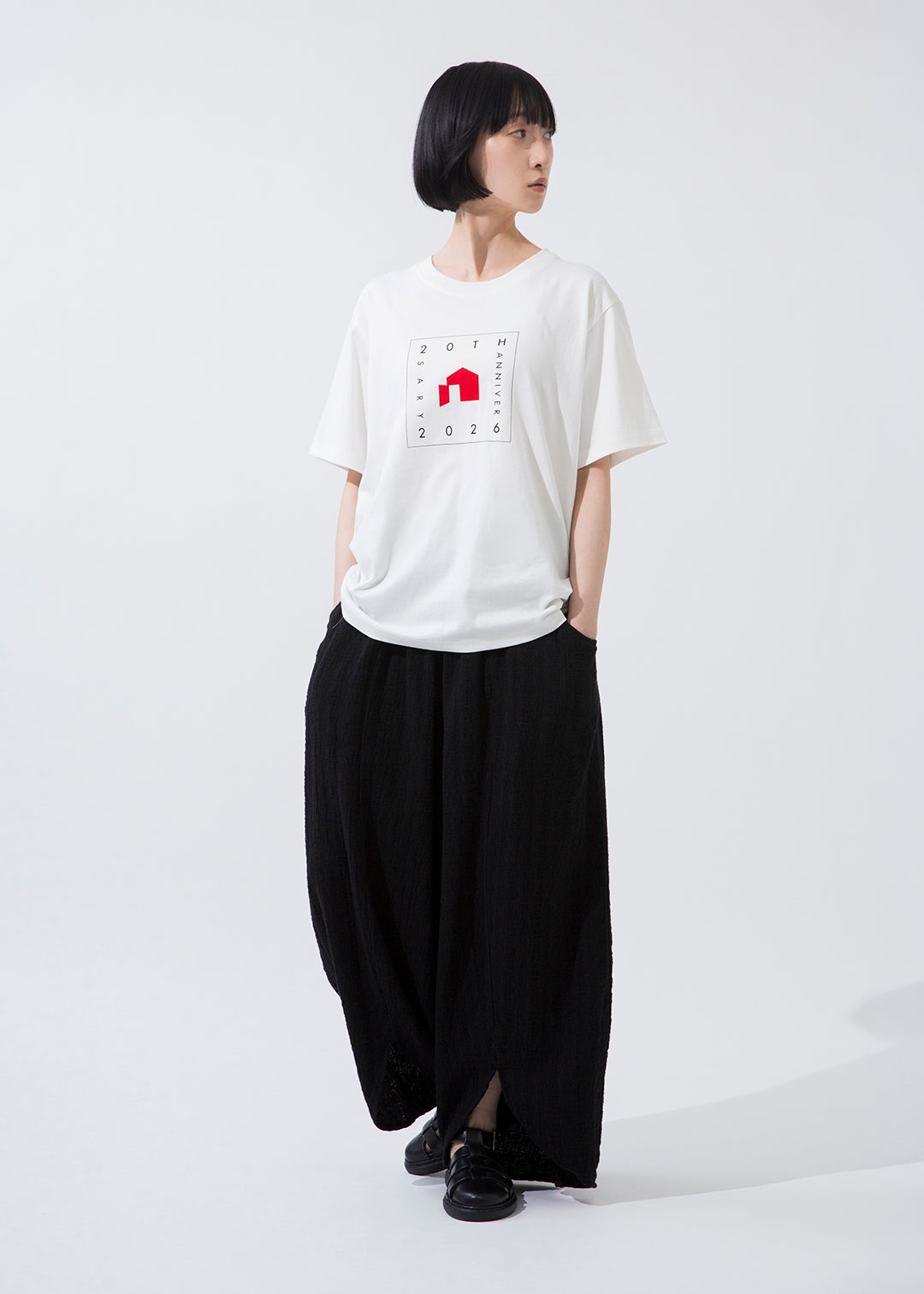 ''ONE MOTHERHOUSE'' T-shirt