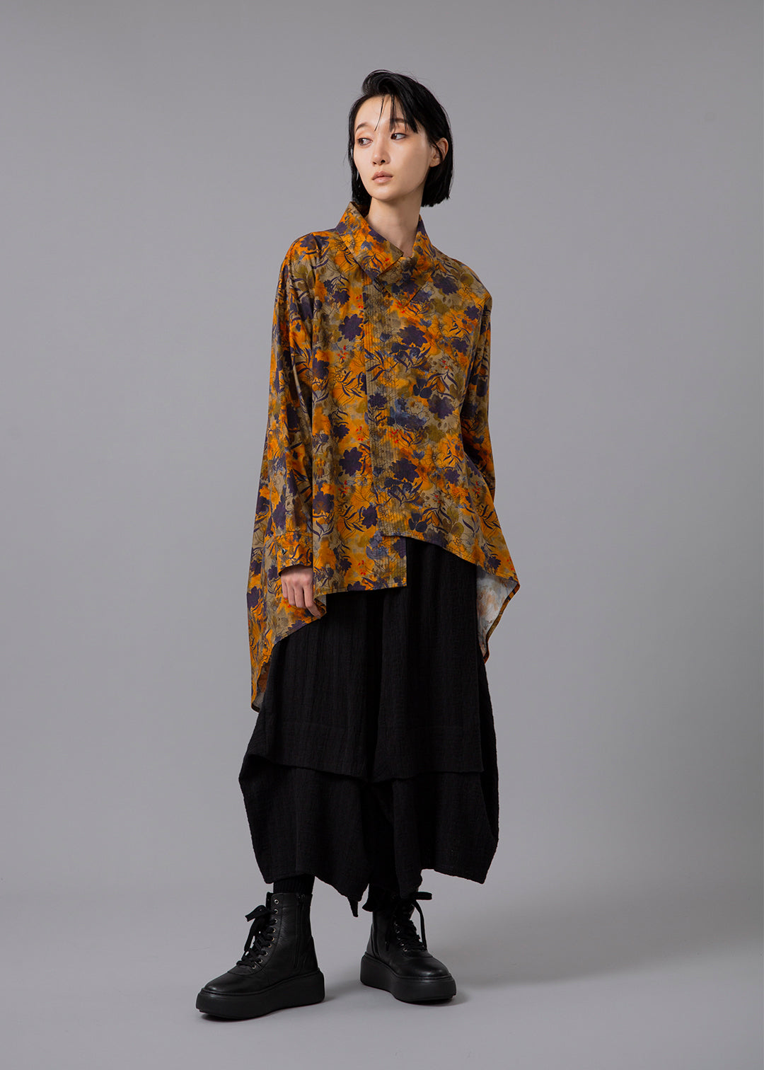 Sculpted Drape Shirt Printed Poplin