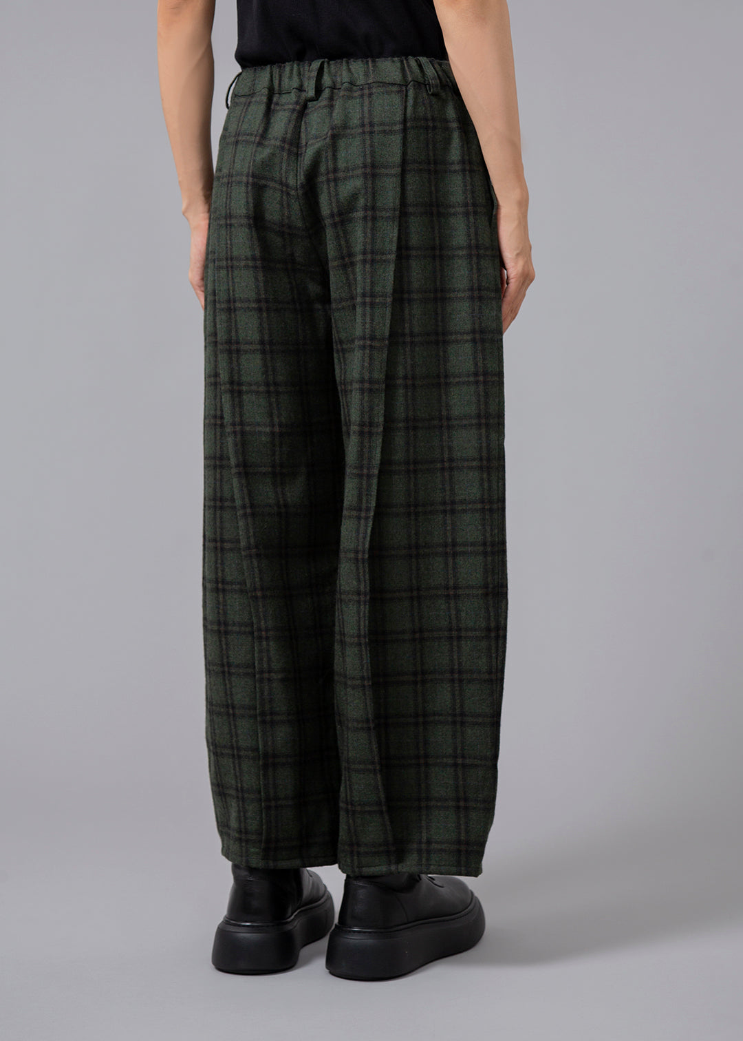 Sculpted Deep Tuck Pants Winterella