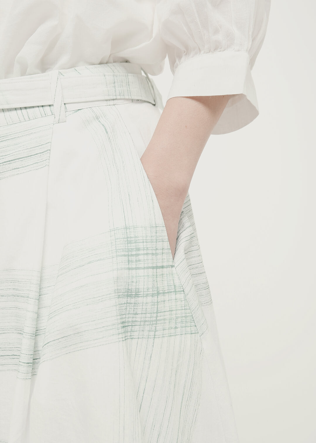 Hand paint (Yuragi) Flare Skirt