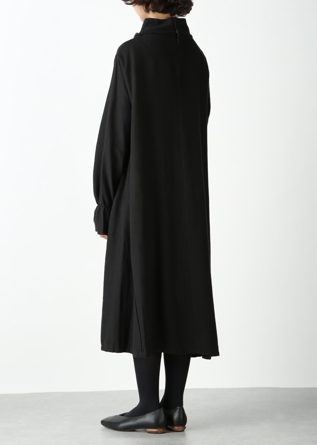 Matou Asymmetry OP 56dt twill Khadi