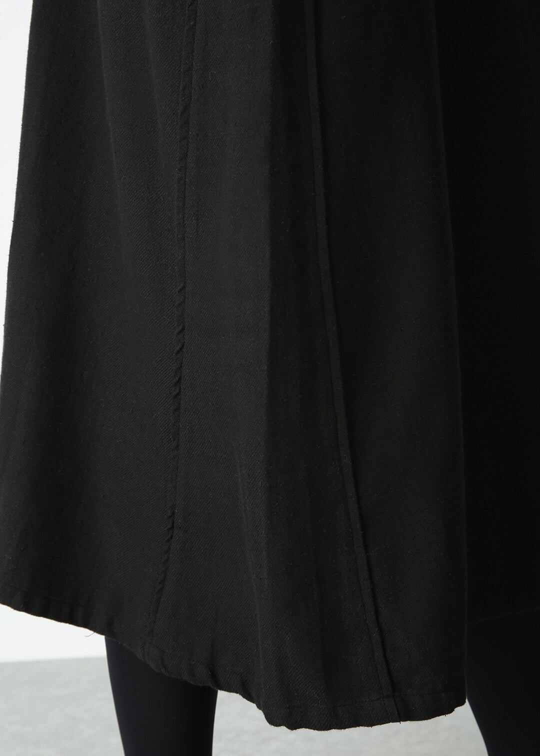 Matou Asymmetry OP 56dt twill Khadi