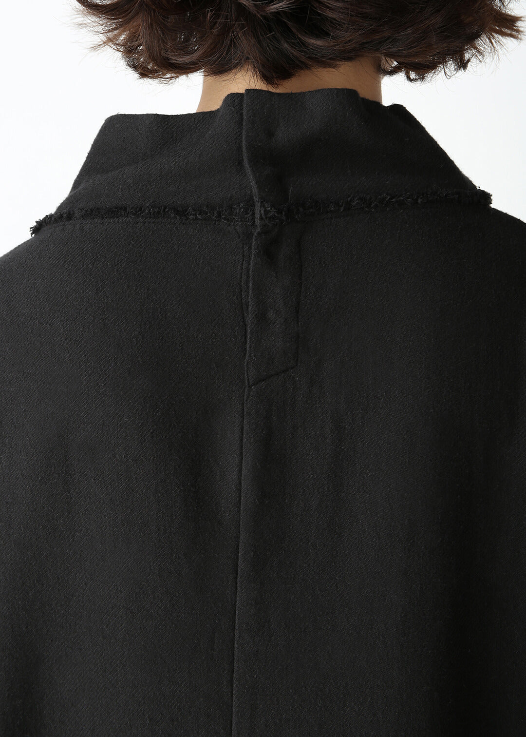 Matou Asymmetry OP 56dt twill Khadi