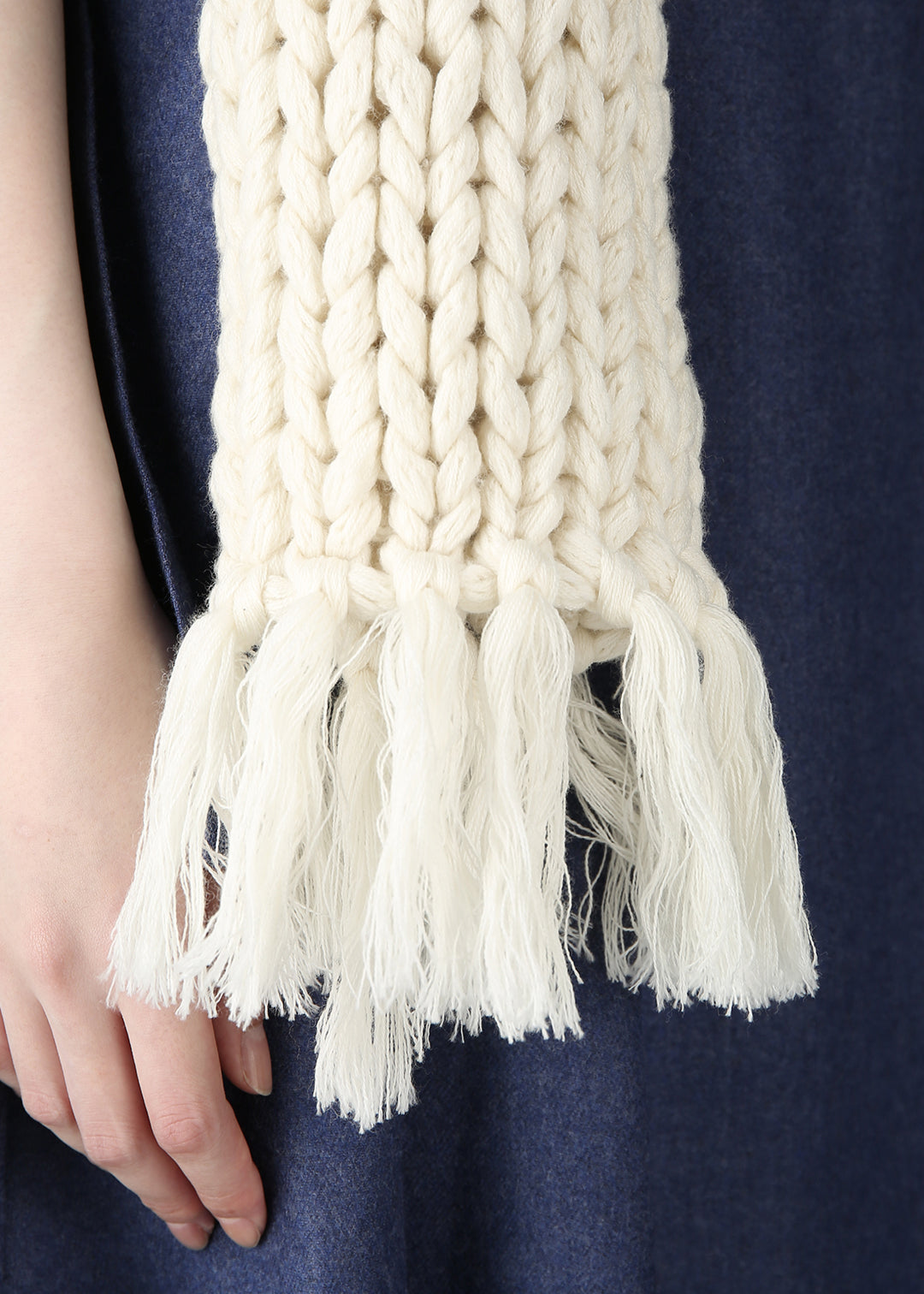 Watagumo Muffler Wool